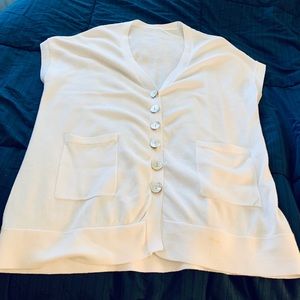 Bryn Walker white button up short sleeved cardigan
